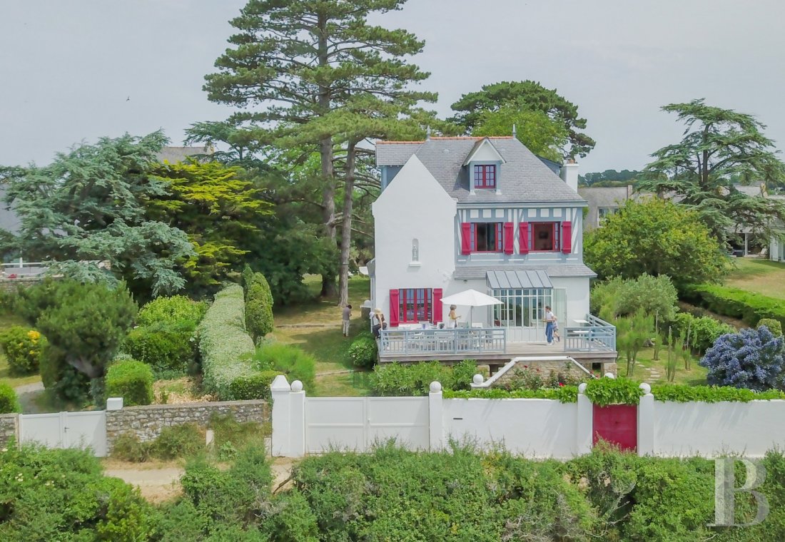 Sur l’Île-aux-Moines, dans le golfe du Morbihan, une maison de famille les pieds dans l’eau - photo  n°2